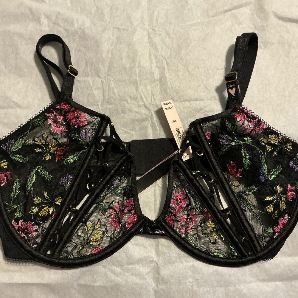 Victoria’s Secret Very Sexy Bra
